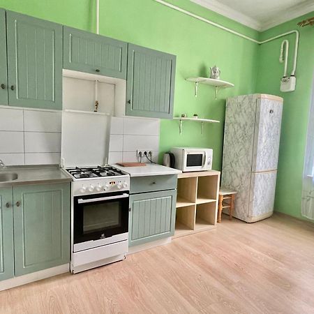 Городоцька 169, Жд Вокзал,Близько Центр,Парковка リヴィウ エクステリア 写真